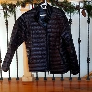 Kirkland Puffy Jacket Large EUC